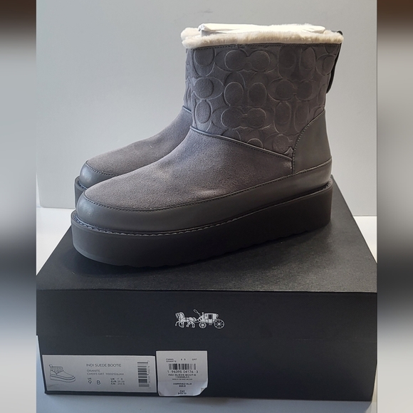 NWT Coach Women Gray Granite Indi Suede Boot Bootie Size 9 Style #CM593 - Picture 2 of 14